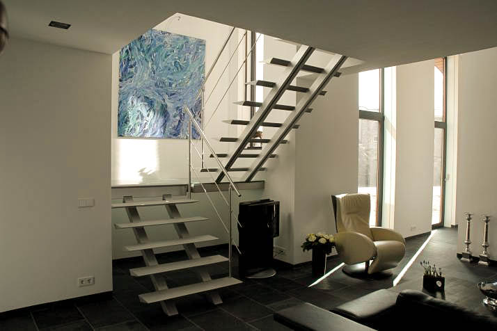 Escalier design pour appartement moderne
