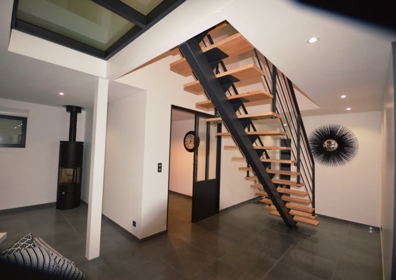 Escalier limon central 2 quarts tournants