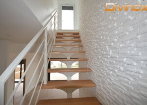 escalier limon central blanc